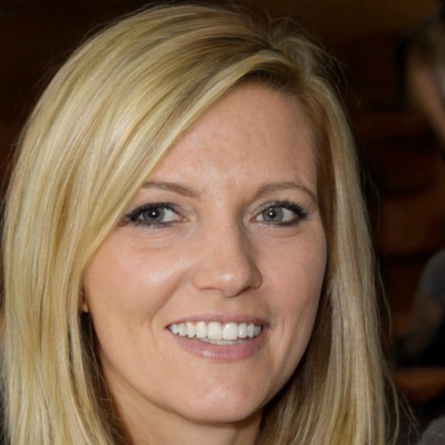 Анна Ковач, ведущий финансовый консультант